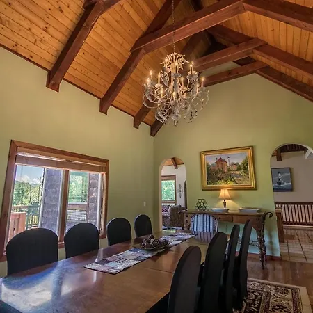 Stoneledge Manor Villa